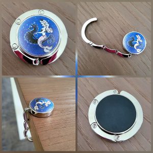 Porte Sac à main, acier et cabochon - Pin'Up hippocampe 1