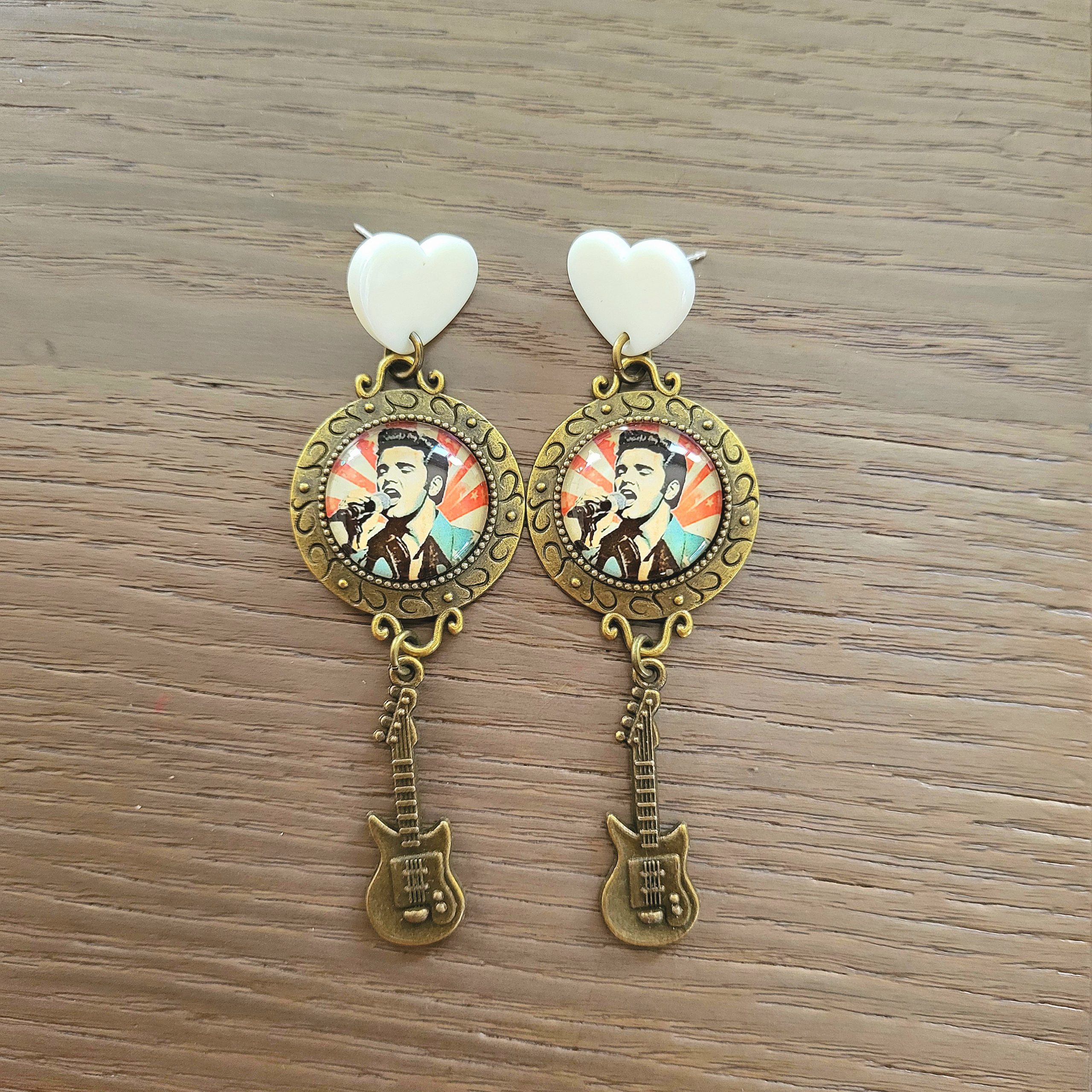 Boucle d'oreille cabochon, métal bronze - Elvis