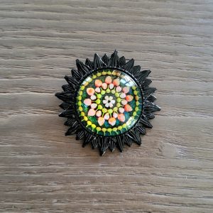 Broche cabochon, métal couleur noir - Spirit 4