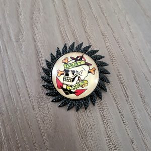 Broche cabochon, noire Old-school - Skull Navy