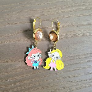 Dormeuse acier doré, cabochon facetté Disney - Rebelle et Raiponce