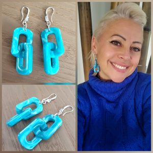 Boucle crochet acier Zirconium et Résine marbrée - Emeraude