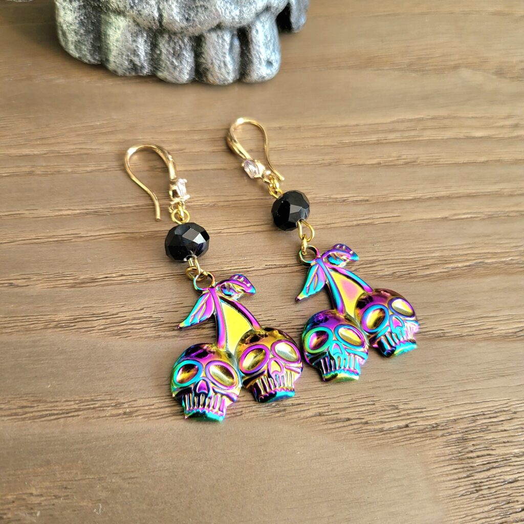 Boucles d'oreilles Acier multichrome, crochet Zirconium- SKULL CHERRY