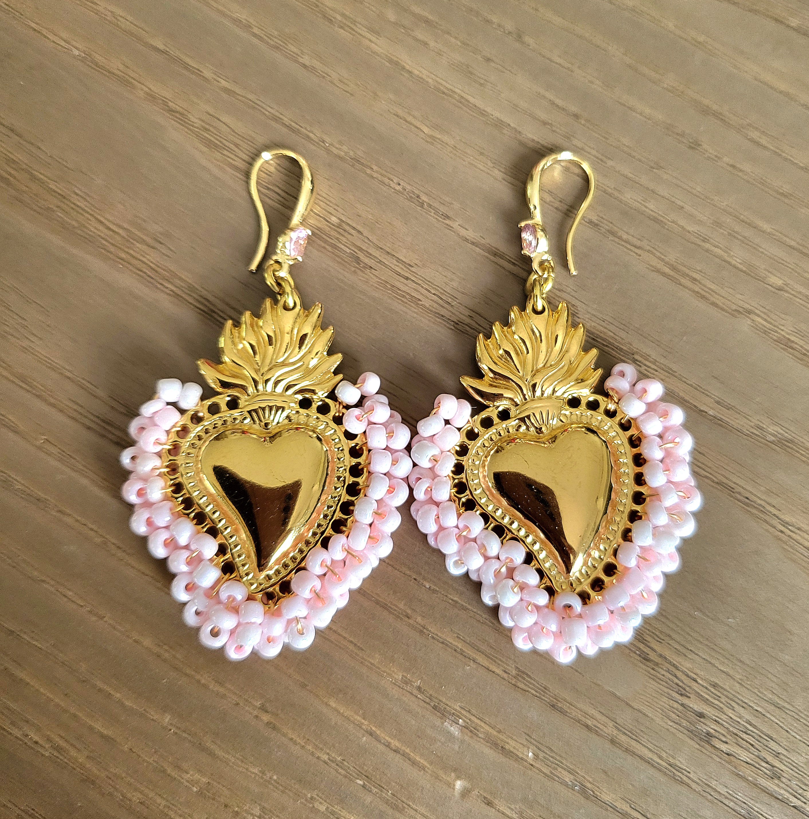 Boucle d'oreille EX VOTO, acier inoxydable et perle - ROSE pâle