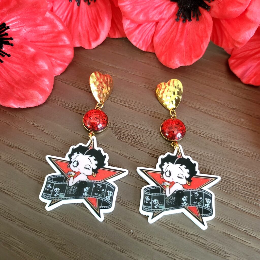 Boucle BETTY BOOP, cabochon et Acrylique - GLAMOUR